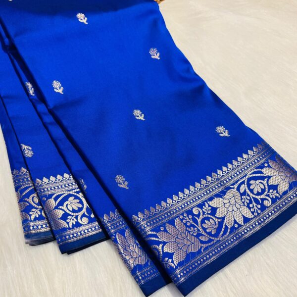 "Fighter blue Banarasi soft silk saree with golden zari booti work and elegant woven pallu – lightweight, luxurious saree ideal for weddings and festive occasions."