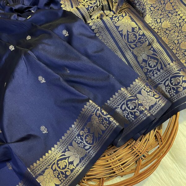 Navy Blue Banarasi Soft Silk Booti Saree