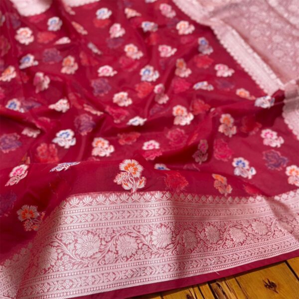 Ruhani Red Kora Organza Banarasi Saree – Floral Weave with Silver Zari Border